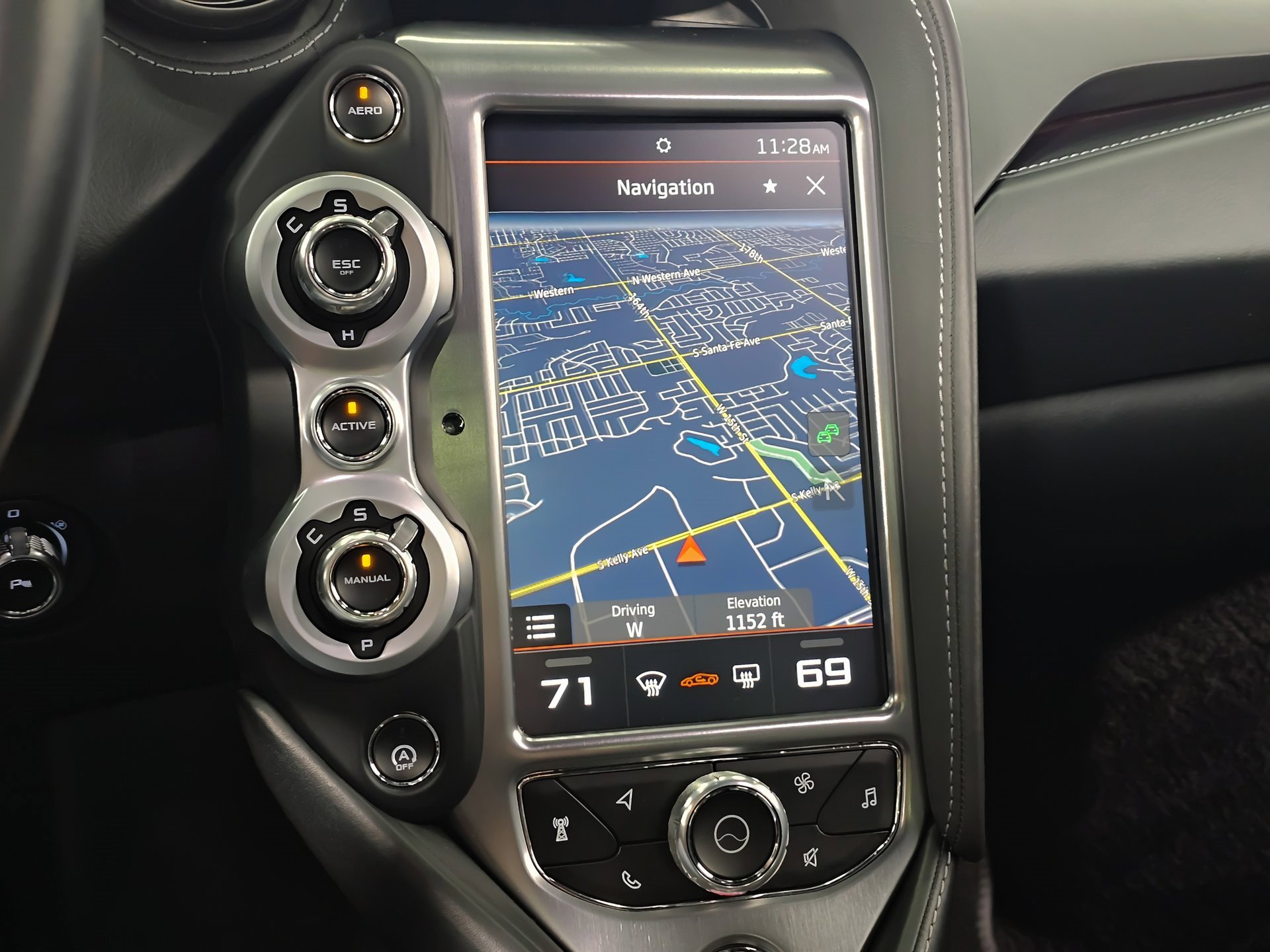 Used 2019 McLaren 720S image 18