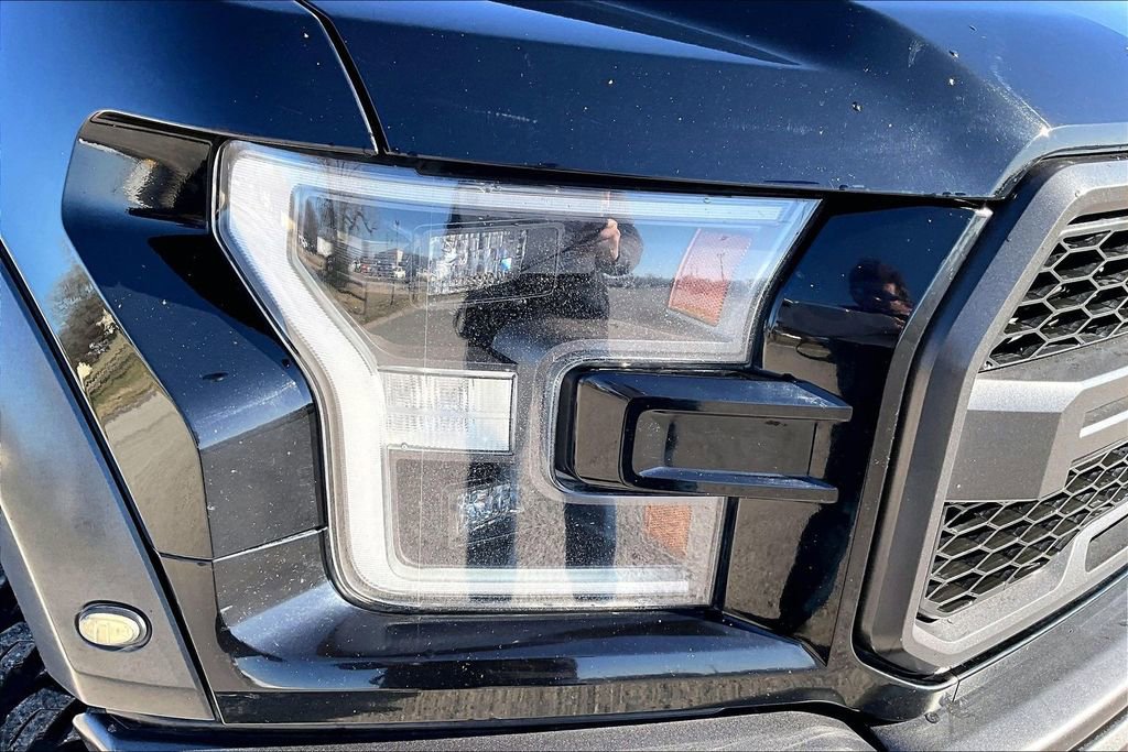 Used 2018 Ford F150 Raptor image 26