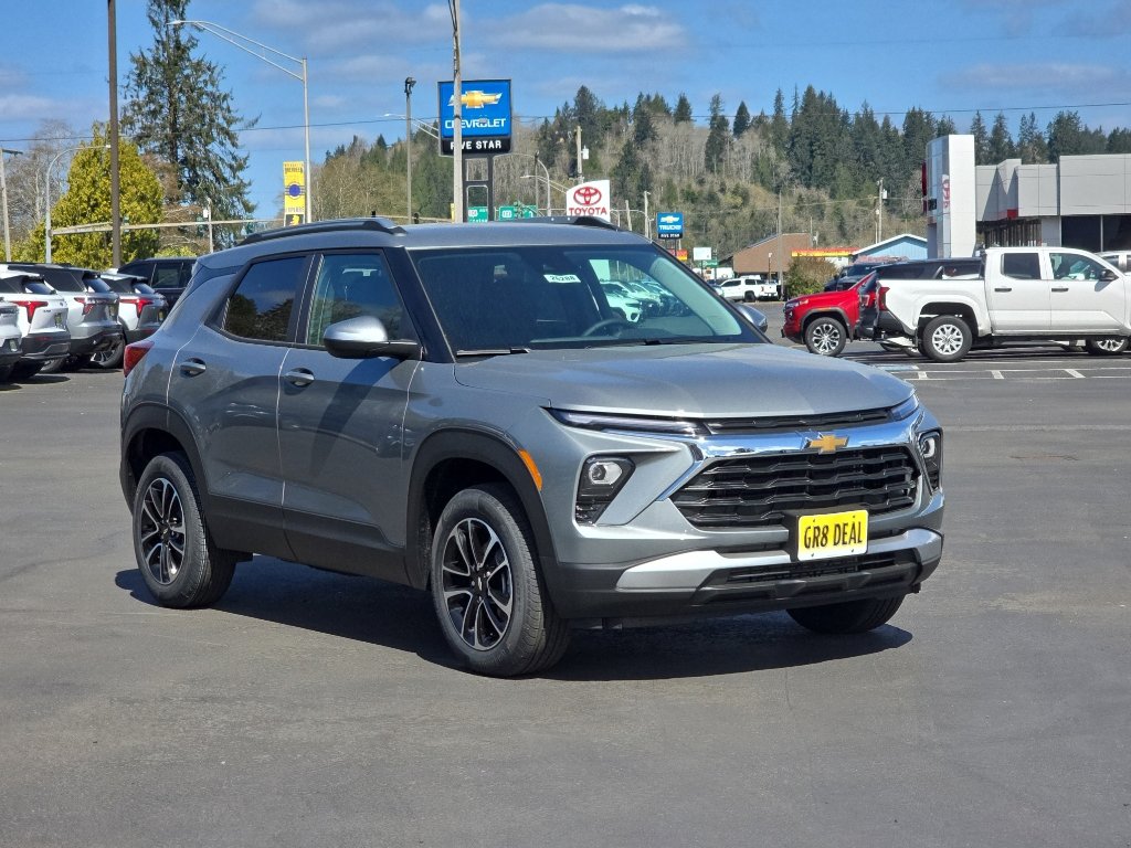 New 2026 Chevrolet TrailBlazer LT w/ Convenience Package image 2