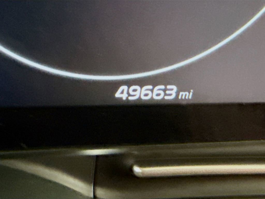 Used 2024 Kia Carnival SX Prestige image 5