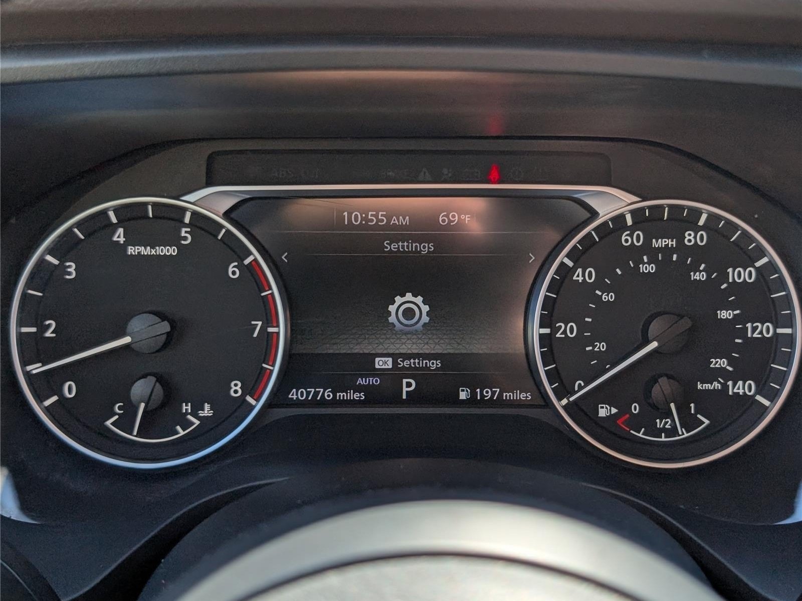 Used 2023 Nissan Rogue S AWD/4WD image 28