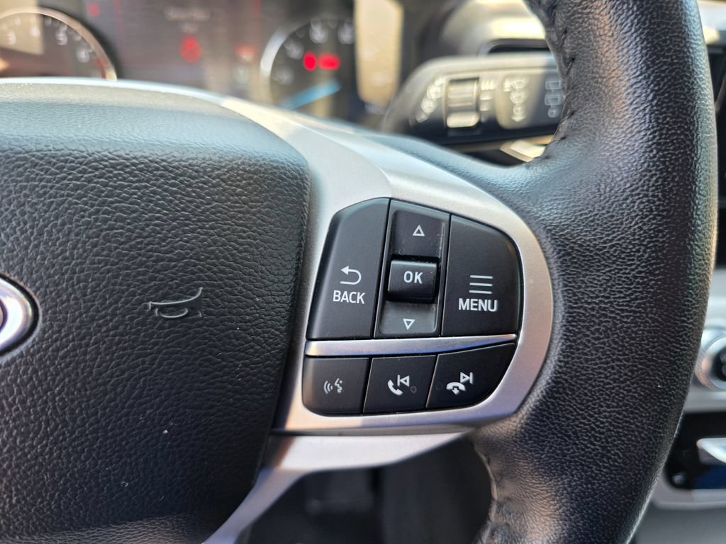 Used 2023 Ford Explorer XLT w/ Equipment Group 202A RWD image 24