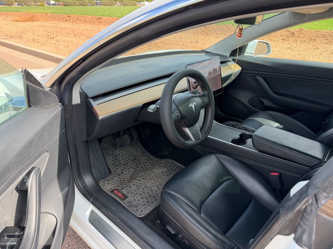 Used 2019 Tesla Model 3 Standard Range RWD image 7