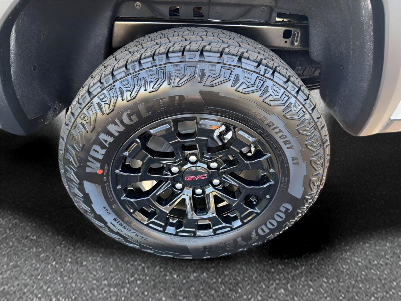 New 2026 GMC Canyon Elevation w/ Convenience Package AWD/4WD image 10