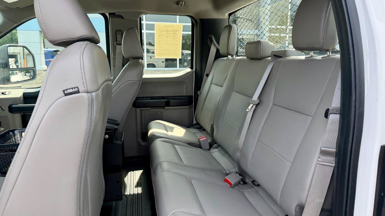 Used 2019 Ford F250 XL w/ Power Equipment Group RWD image 18