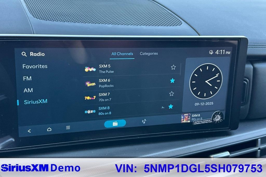 Used 2025 Hyundai Santa Fe SE image 28