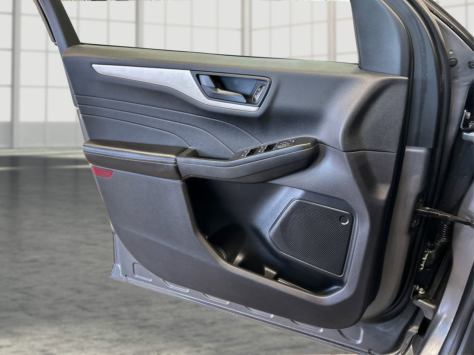 Used 2022 Ford Escape S FWD image 17