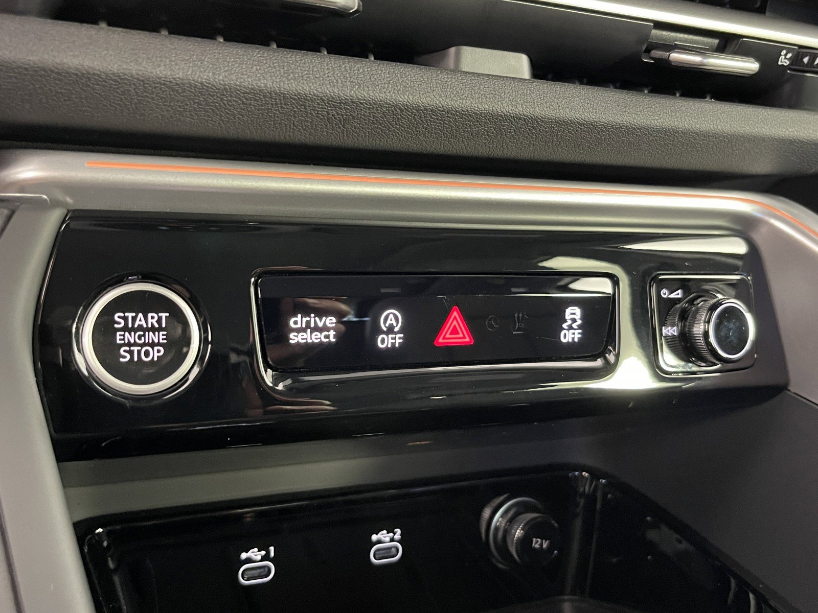 New 2025 Audi Q5 Premium image 32