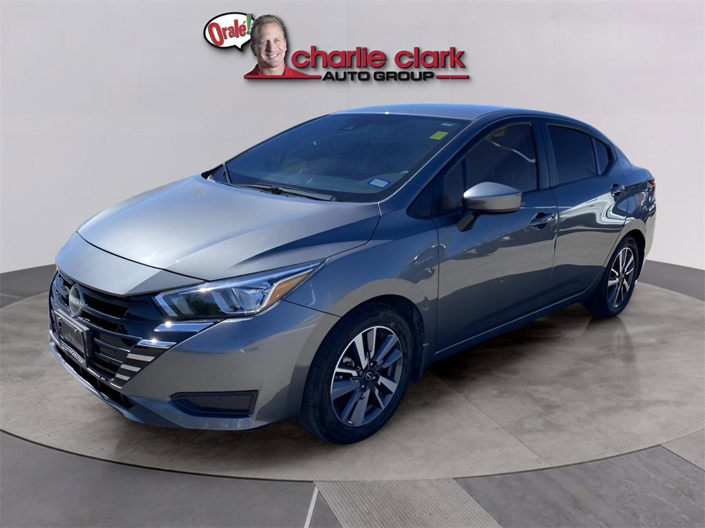 Used 2024 Nissan Versa SV w/ Trunk Package