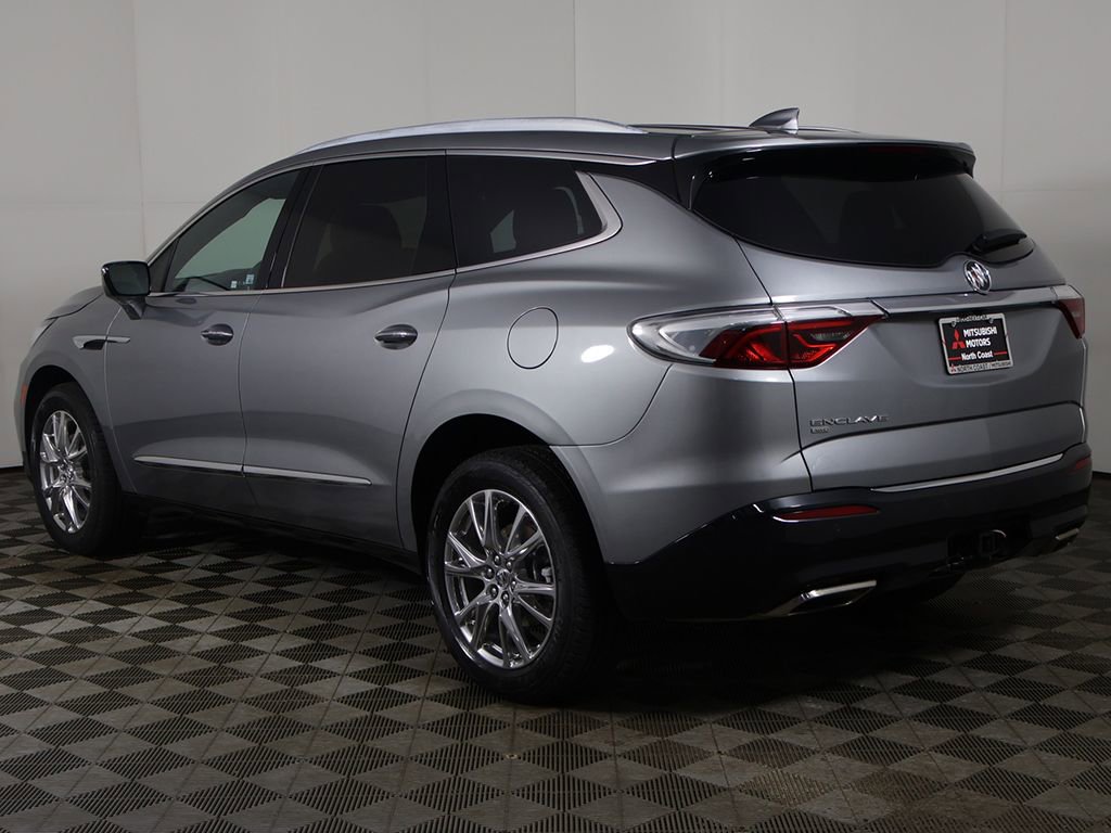 Used 2023 Buick Enclave Essence w/ Experience Buick Package image 10