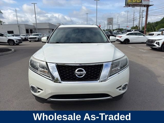Used 2015 Nissan Pathfinder Platinum FWD image 1