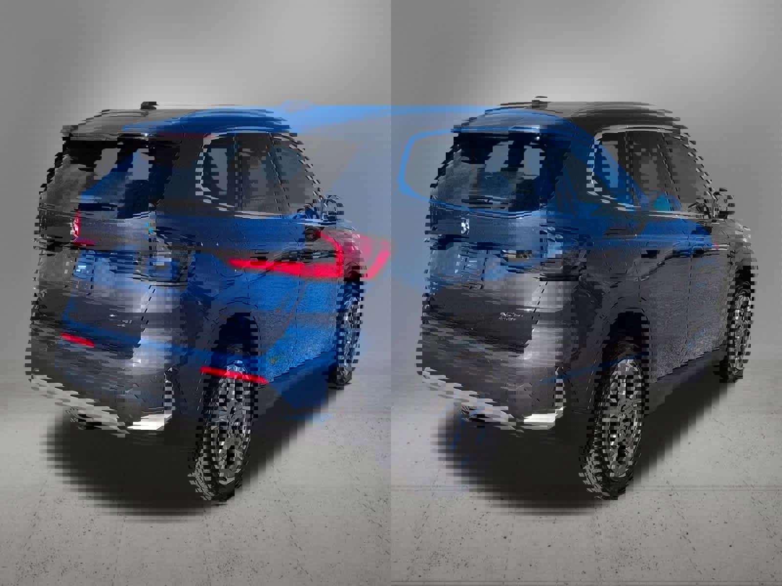 Used 2023 BMW X1 xDrive28i image 6