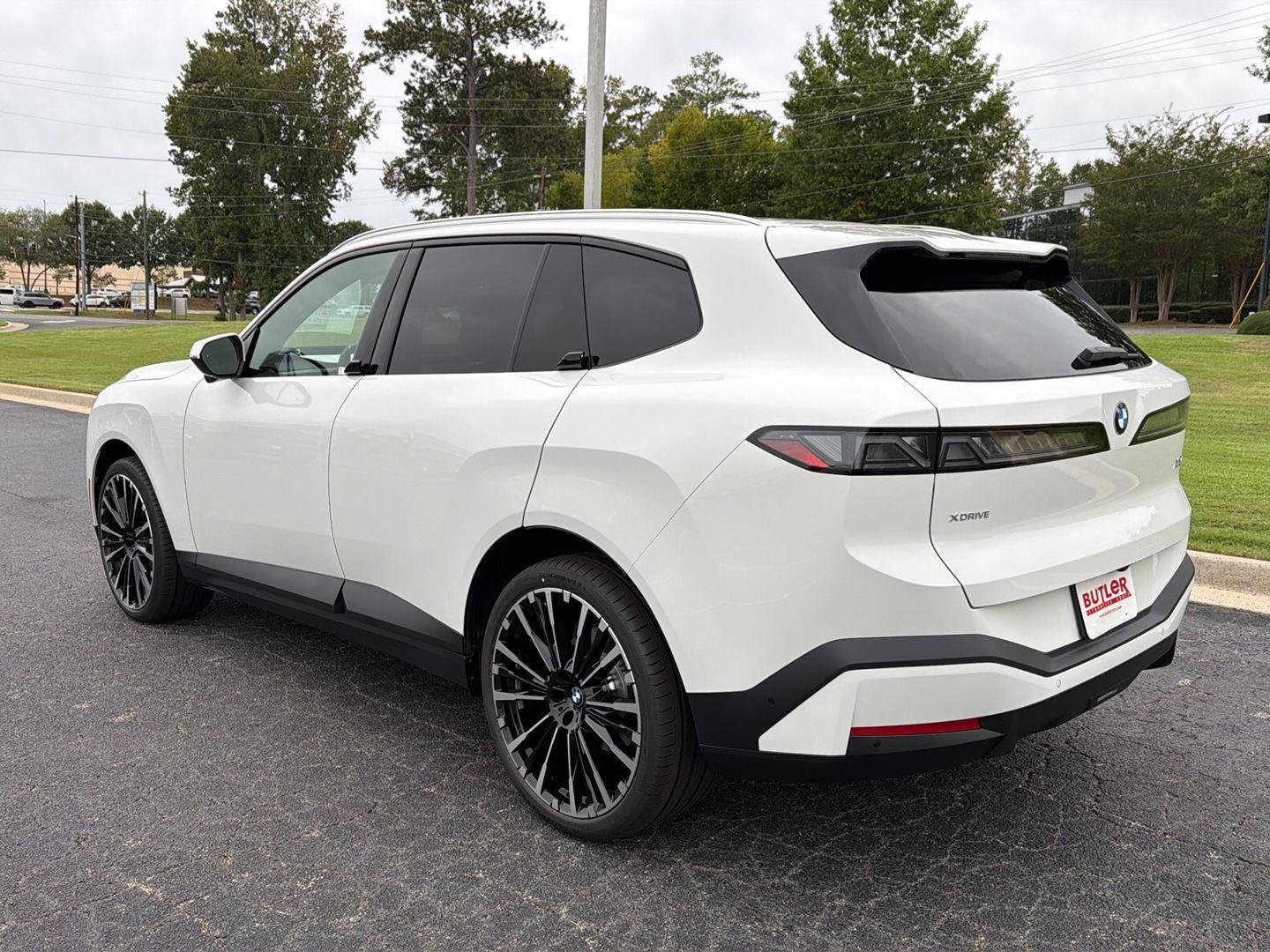 New 2027 BMW X5 xDrive50e AWD/4WD image 4