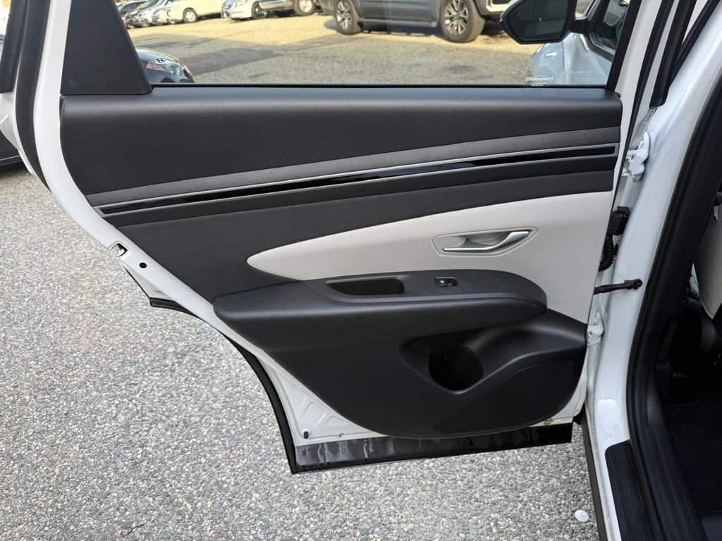 Certified 2023 Hyundai Tucson SEL w/ Convenience Package image 16