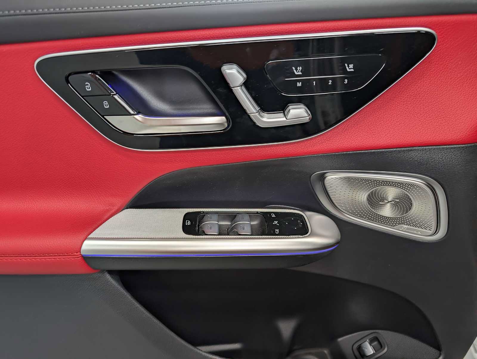New 2026 Mercedes-Benz GLC 300 4MATIC image 33