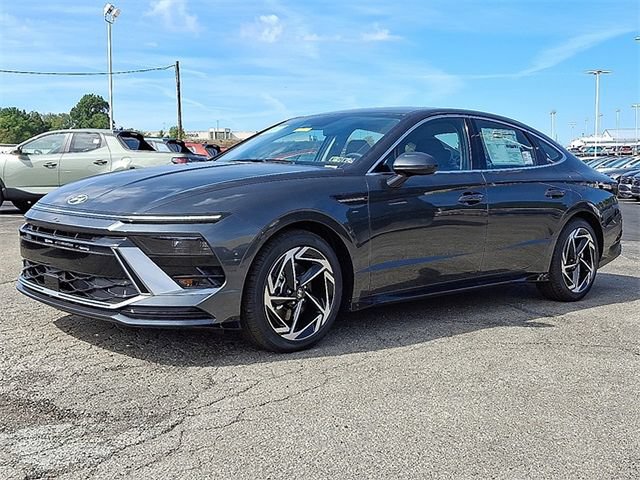 New 2026 Hyundai Sonata SEL AWD/4WD image 2
