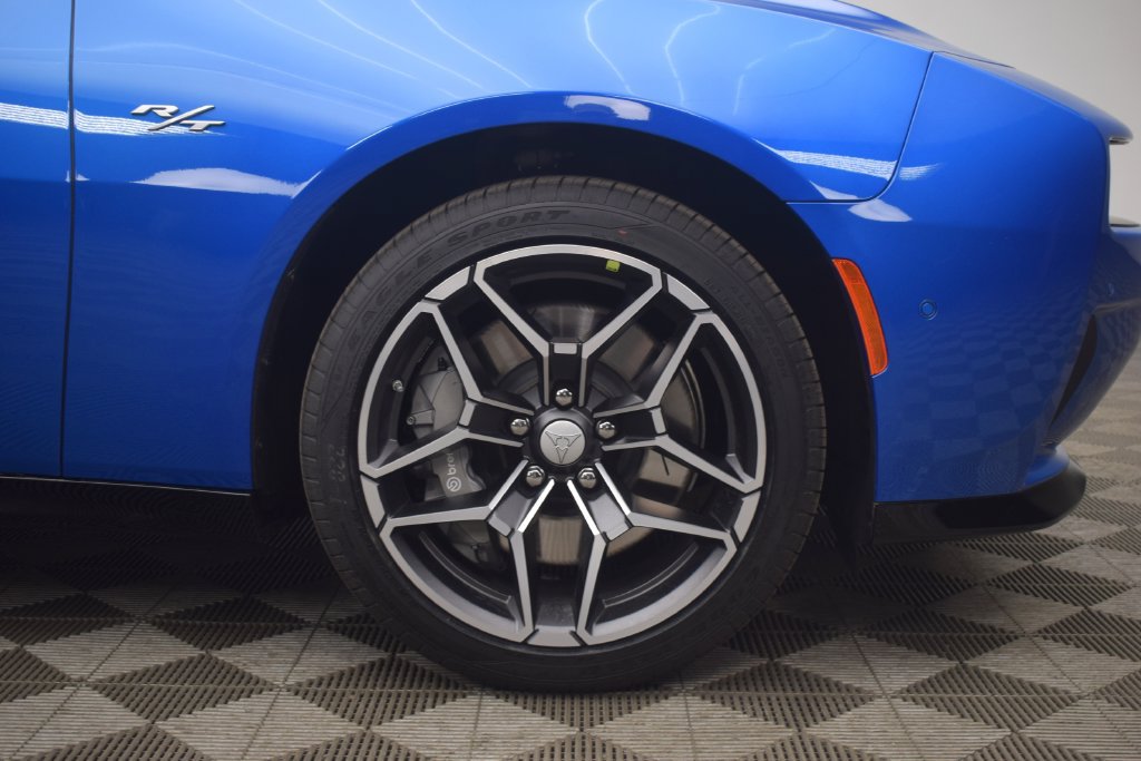New 2026 Dodge Charger R/T AWD/4WD image 7