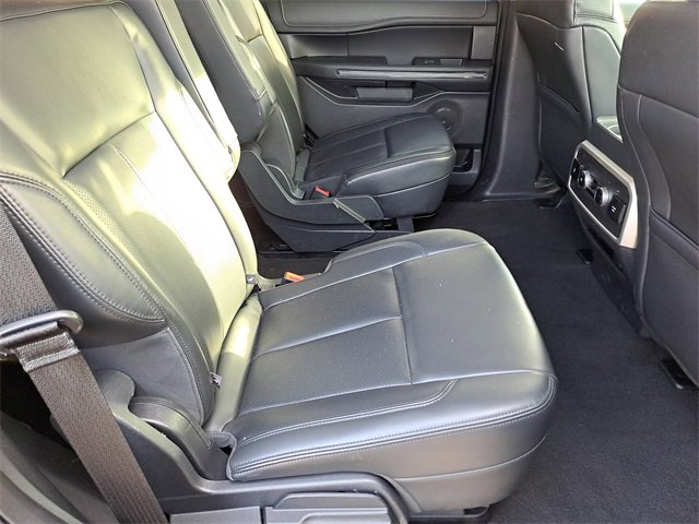 Used 2024 Ford Expedition XLT image 25