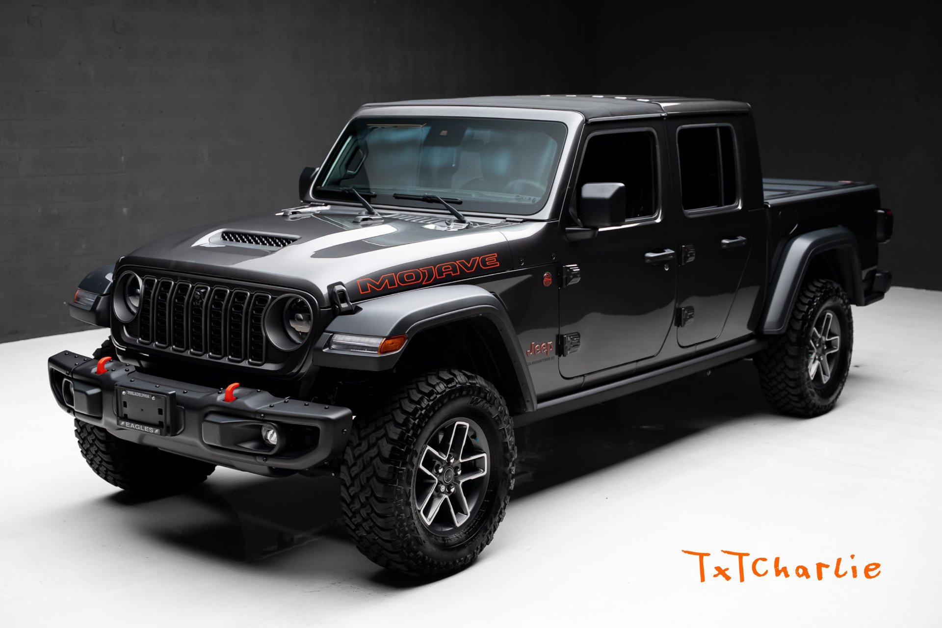 Used 2025 Jeep Gladiator Mojave w/ Steel Bumper Group