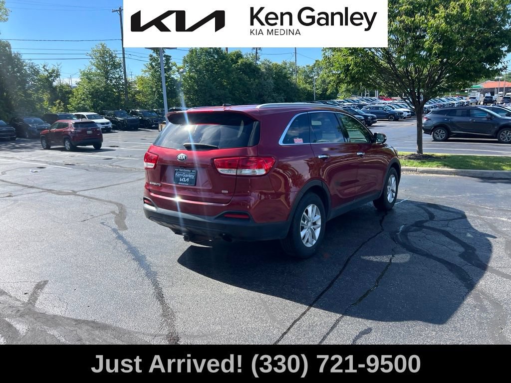 Used 2016 Kia Sorento FWD image 5