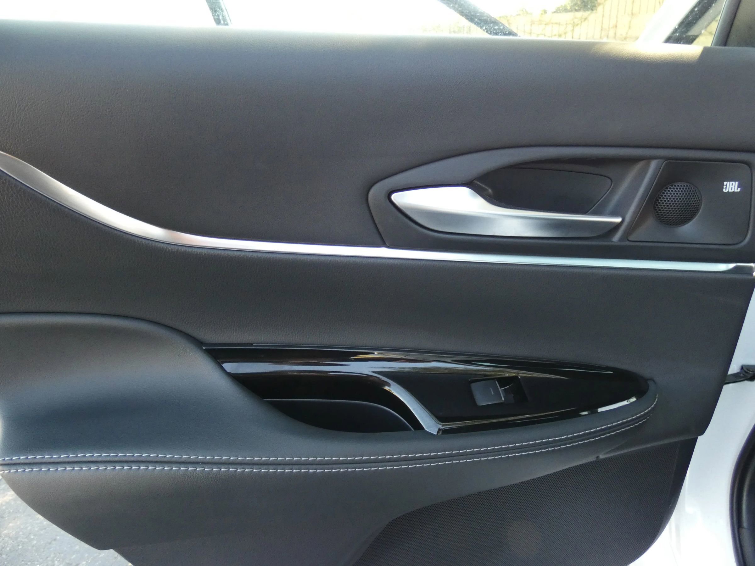 Used 2024 Toyota Mirai XLE Sedan 4D w/ Advanced Technology Package image 36