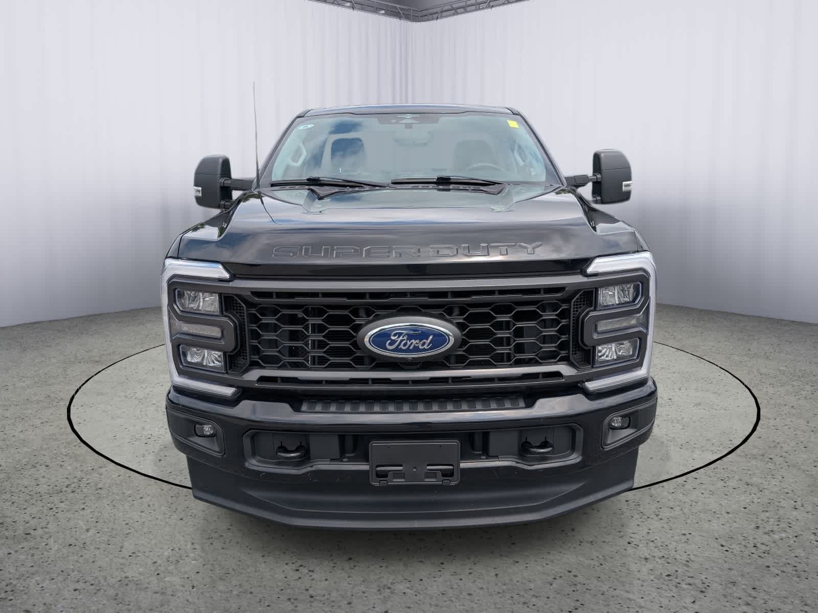 Used 2023 Ford F250 XL w/ STX Appearance Package AWD/4WD image 8