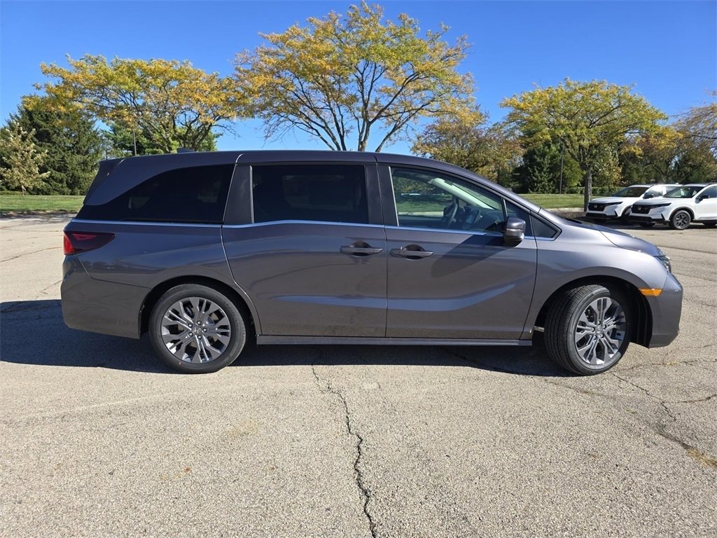 New 2026 Honda Odyssey Touring image 22