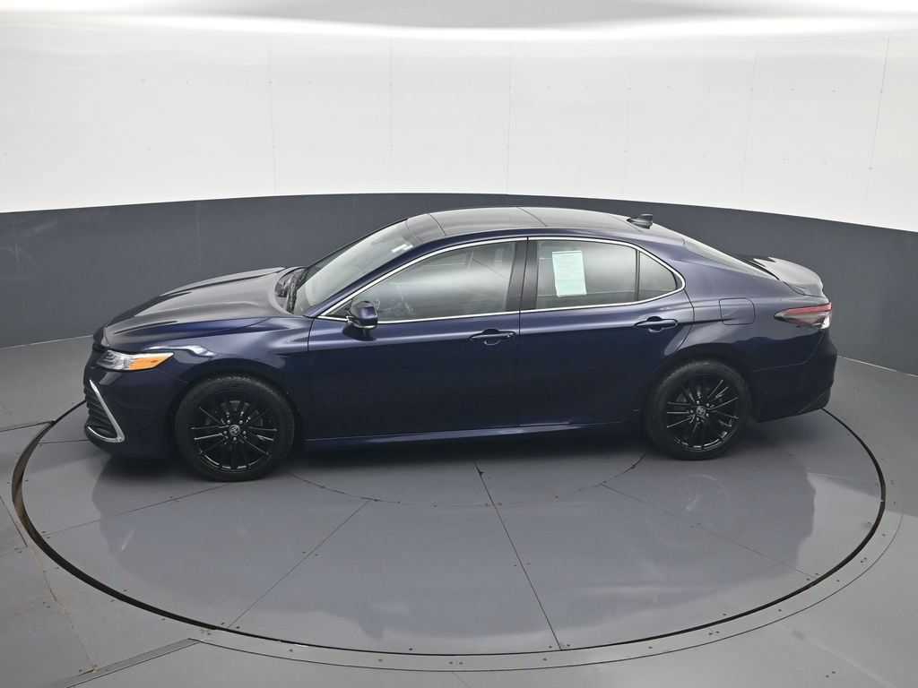 Used 2021 Toyota Camry XLE AWD/4WD image 21