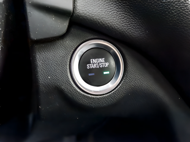 Used 2023 Chevrolet Equinox LT AWD/4WD image 16