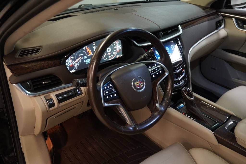 Used 2013 Cadillac XTS Premium AWD/4WD image 7
