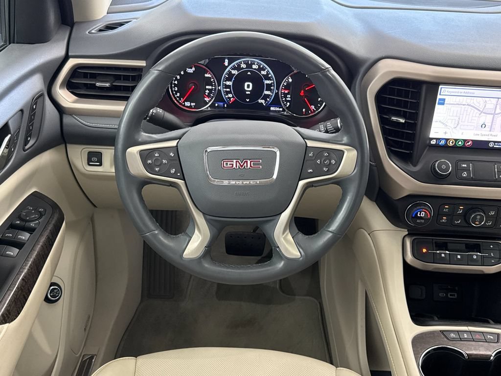 Used 2023 GMC Acadia Denali AWD/4WD image 13