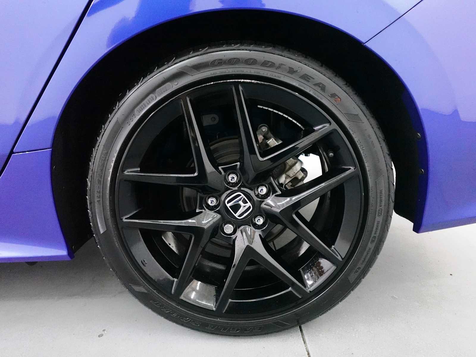 Used 2023 Honda Civic Sport image 9