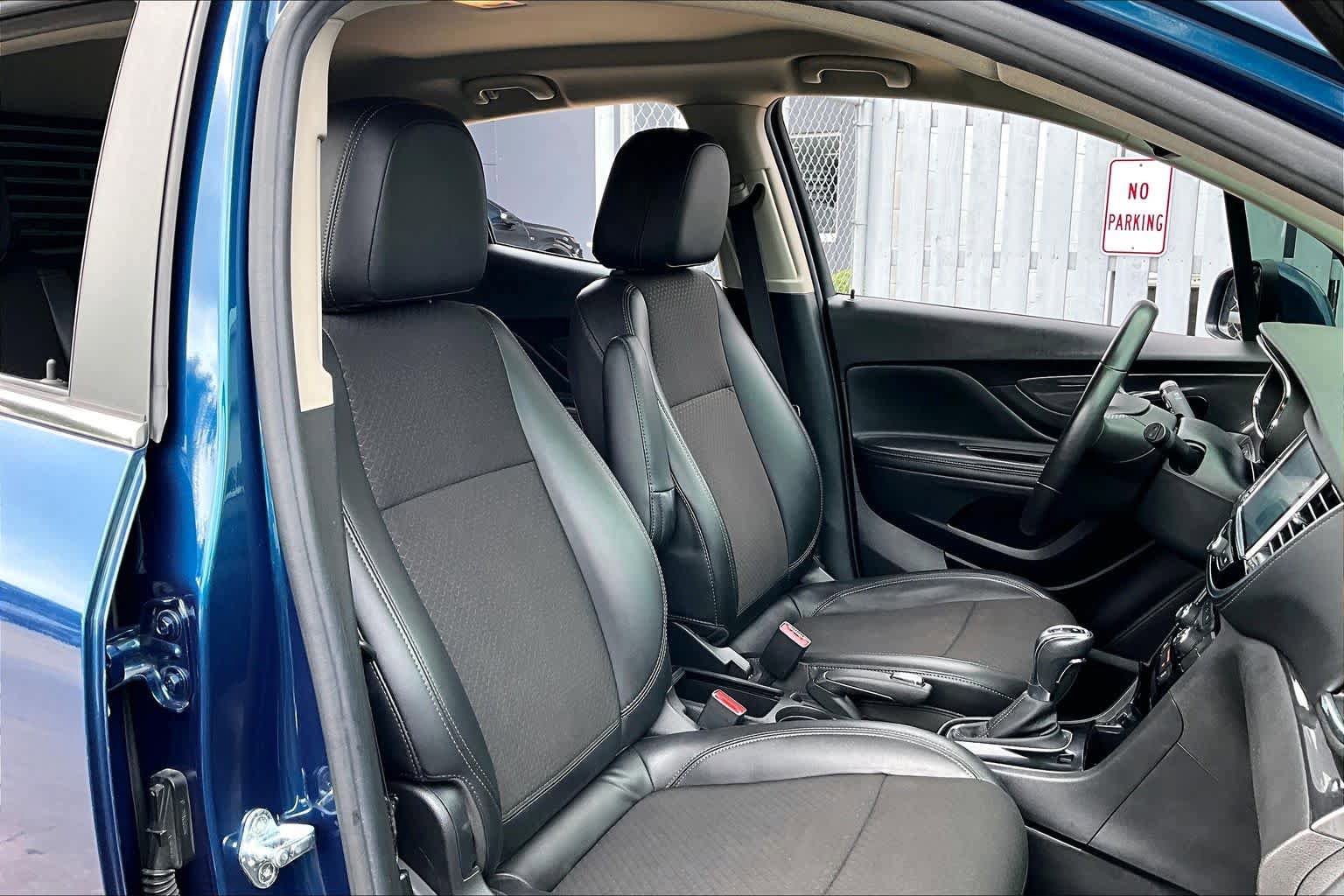 Used 2019 Buick Encore Preferred FWD image 9