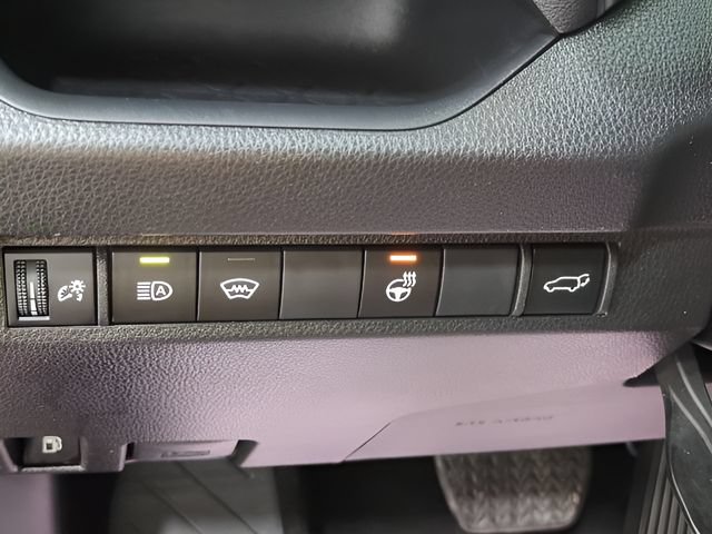 Used 2023 Toyota RAV4 SE w/ Weather & Moonroof Package AWD/4WD image 14