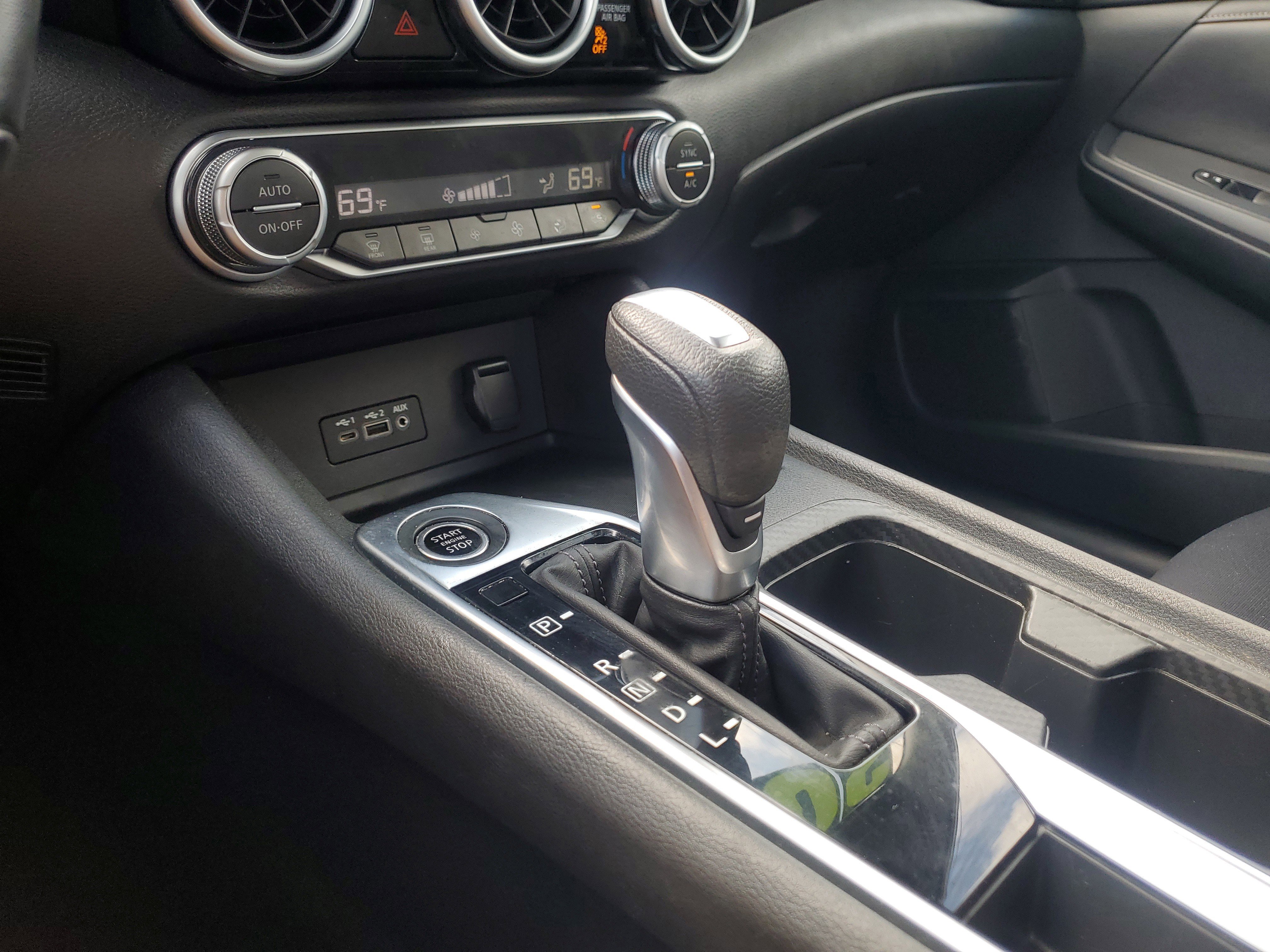 Used 2020 Nissan Sentra SV image 27