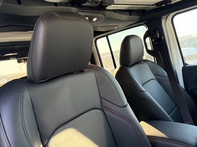 New 2026 Jeep Wrangler Unlimited Rubicon 392 w/ Quick Order Package 27X Moab image 31