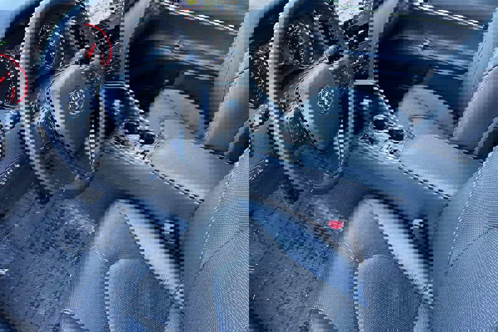 Used 2023 Toyota Camry XSE w/ Navigation Package image 11