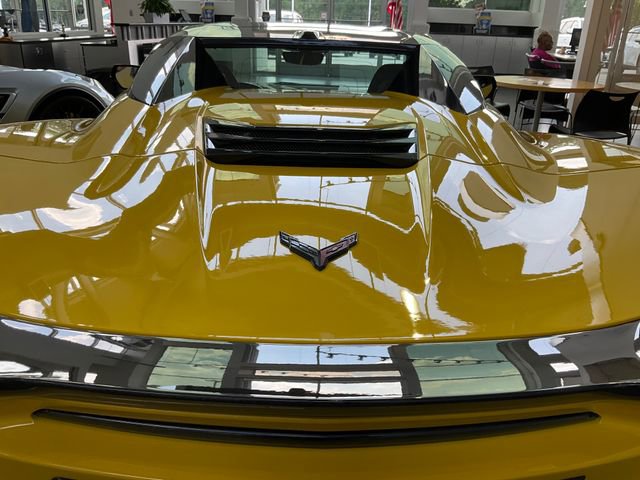 Used 2025 Chevrolet Corvette Z06 RWD image 21