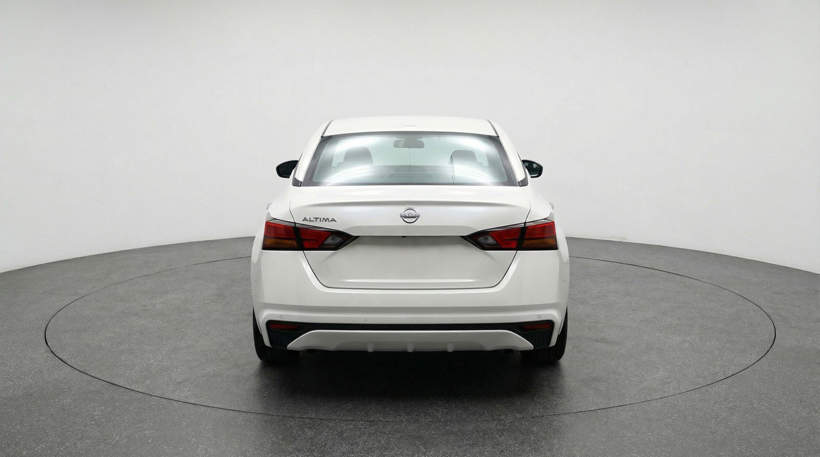 Used 2025 Nissan Altima 2.5 SV FWD image 7