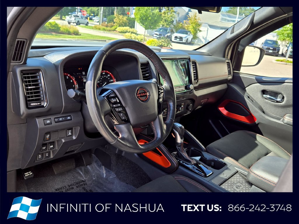 Used 2023 Nissan Frontier PRO-4X w/ Pro Convenience Package AWD/4WD image 6
