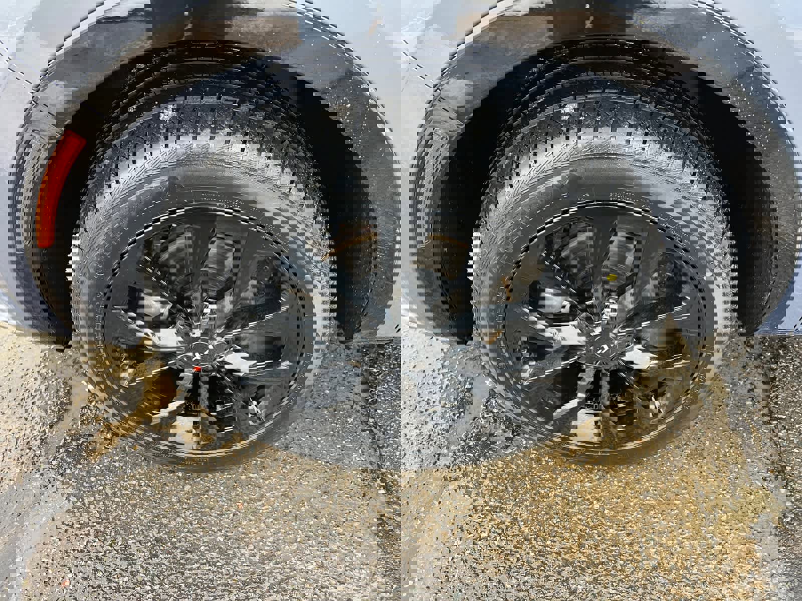 Certified 2023 Kia Sorento SX image 10