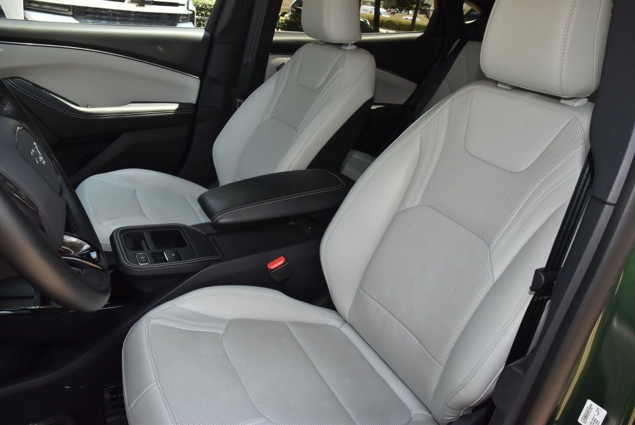 Certified 2025 Ford Mustang Mach-E Premium AWD/4WD image 31