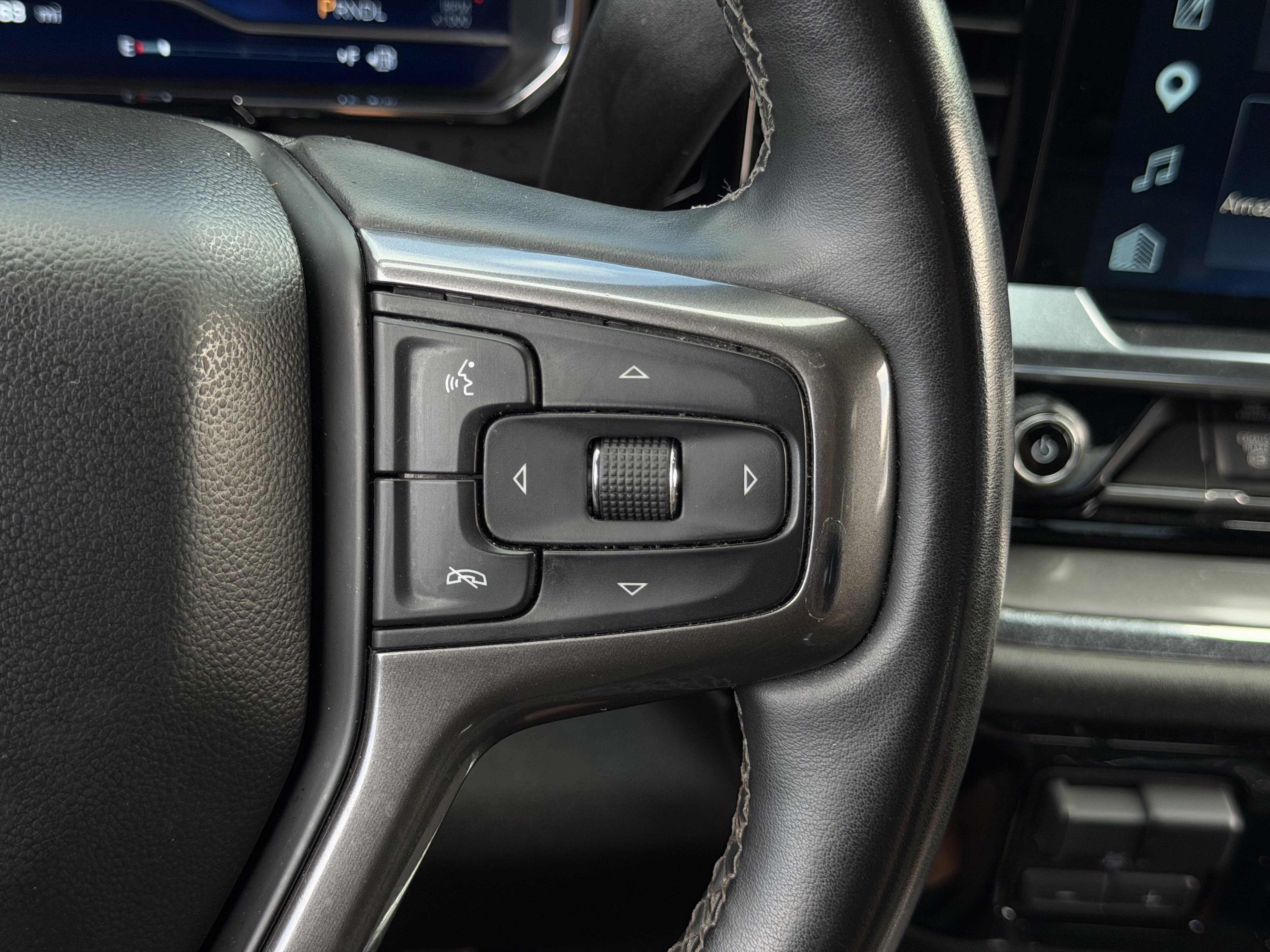 Used 2024 Chevrolet Silverado 2500 High Country w/ High Country Premium Package AWD/4WD image 19