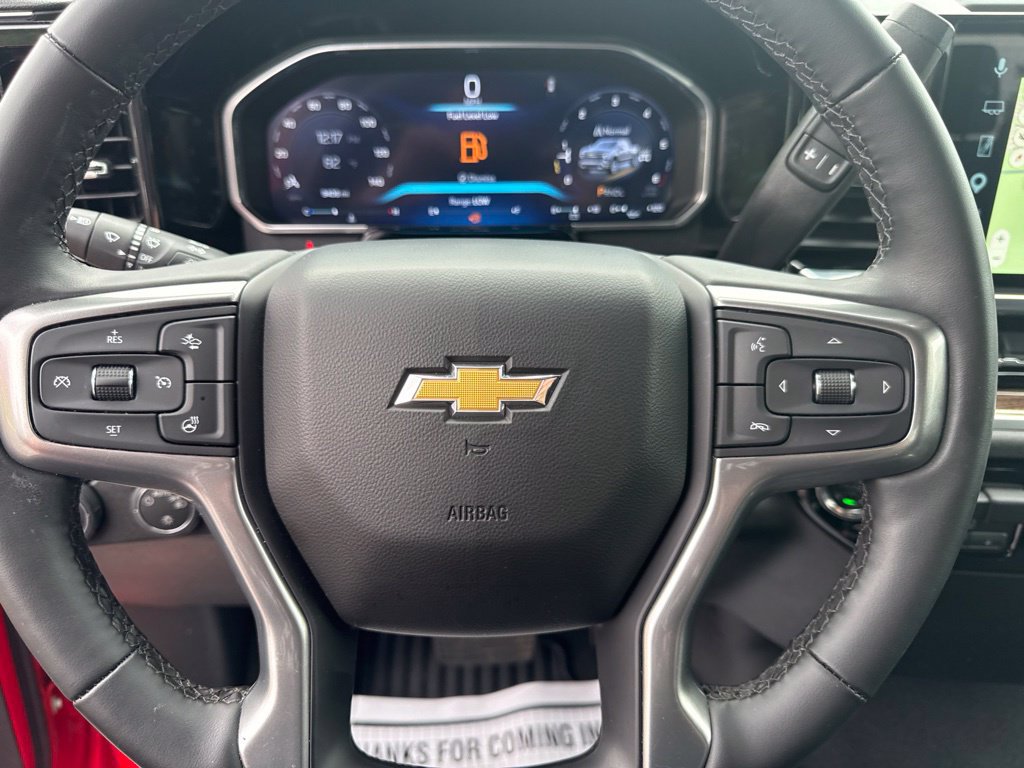Used 2026 Chevrolet Silverado 1500 LT AWD/4WD image 28