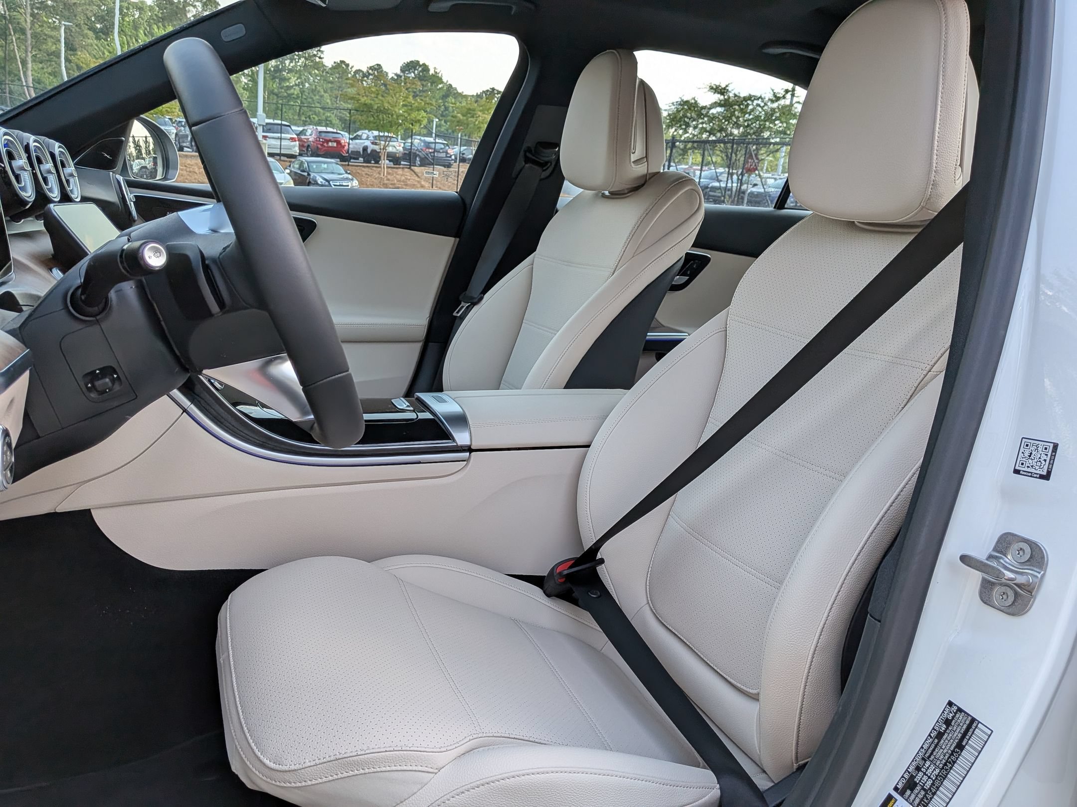 New 2026 Mercedes-Benz C 300 4MATIC Sedan image 16