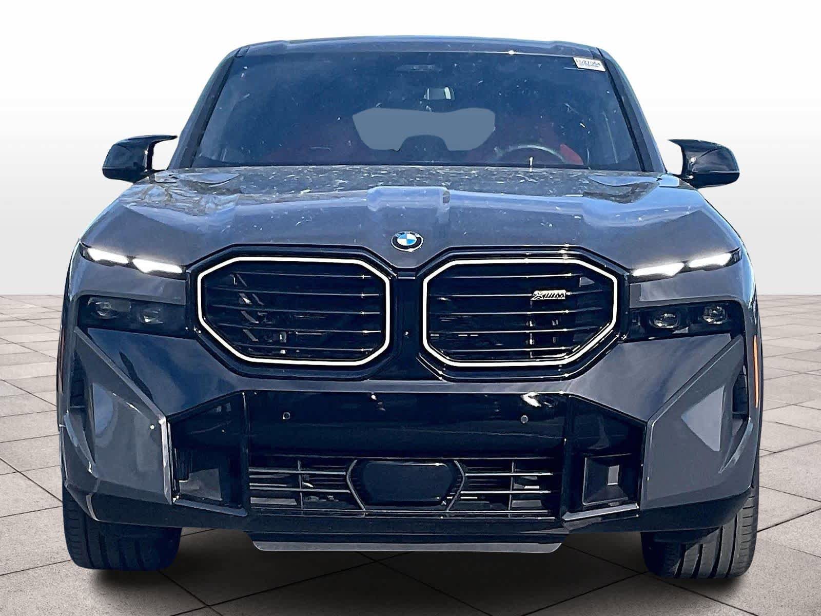 Used 2025 BMW XM image 3