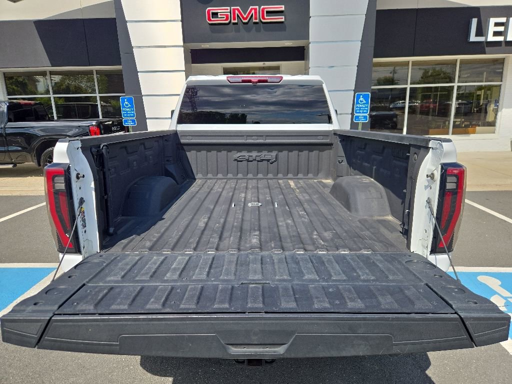 Used 2024 GMC Sierra 2500 AT4 AWD/4WD image 61