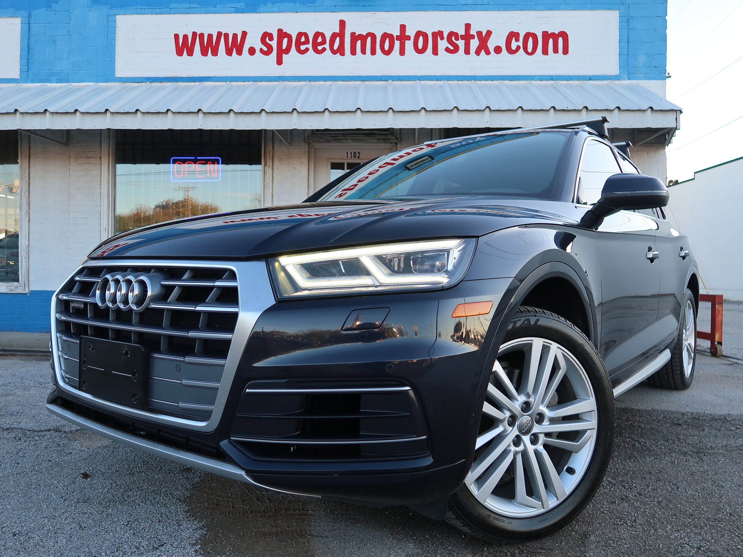 Used 2019 Audi Q5 2.0T Premium Plus w/ Premium Plus Package image 1