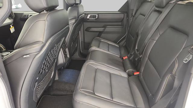 New 2025 Ford Bronco Badlands image 21