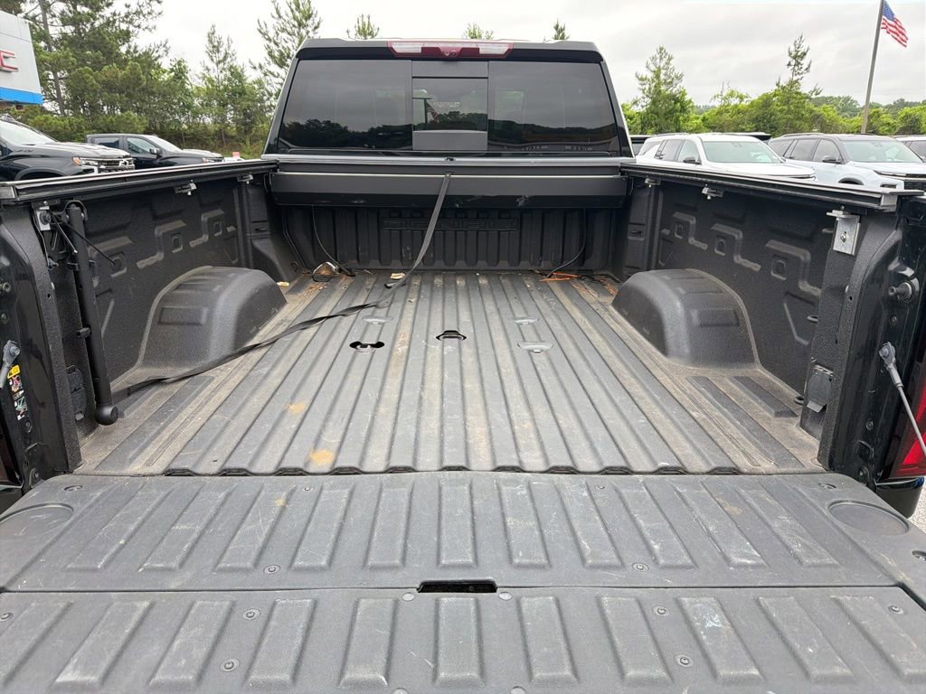 Used 2024 GMC Sierra 2500 Denali Ultimate w/ Max Trailering Package AWD/4WD image 11